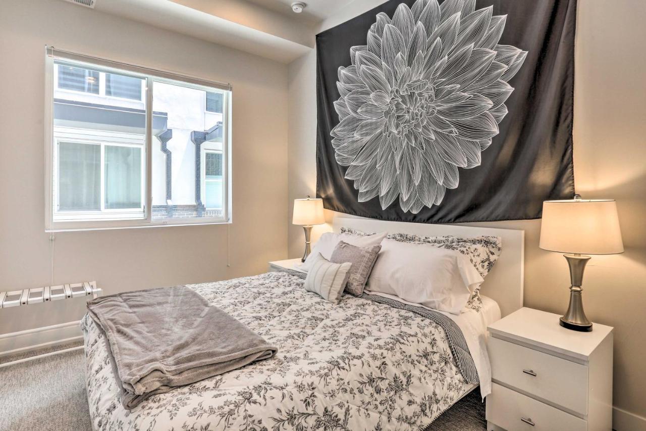 Trendy Denver Townhome - Walk To Mile High Stadium Экстерьер фото