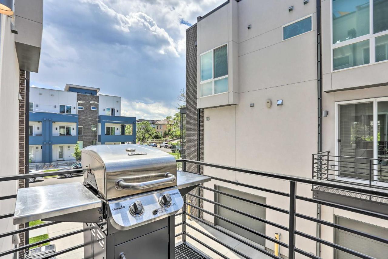 Trendy Denver Townhome - Walk To Mile High Stadium Экстерьер фото
