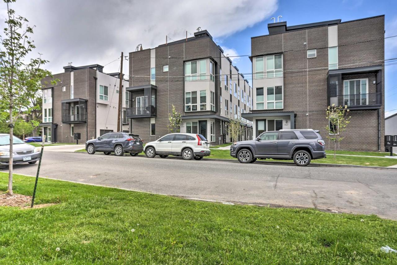 Trendy Denver Townhome - Walk To Mile High Stadium Экстерьер фото